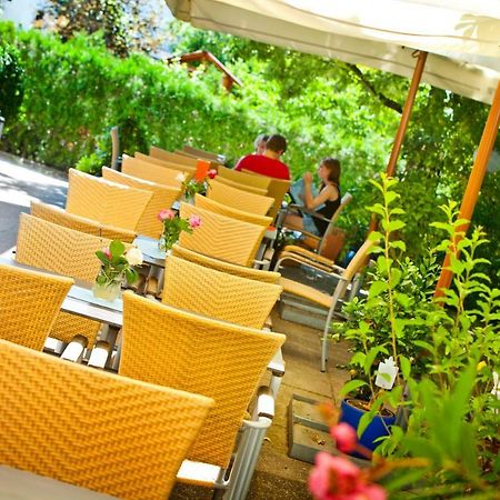 Hotel Gasthof Raab シュヴァーバッハ エクステリア 写真